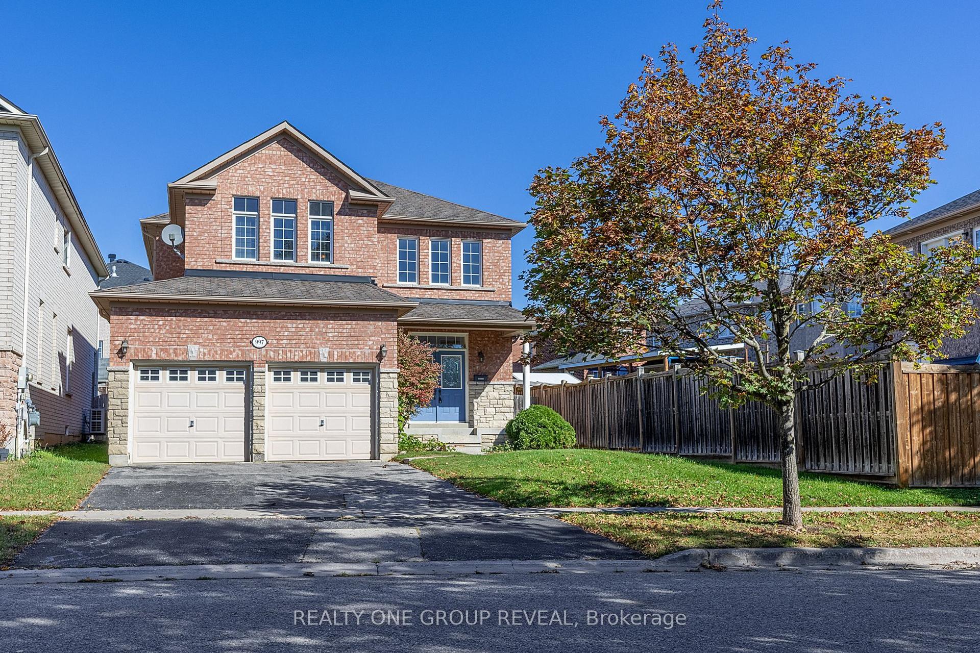 997 Copperfield Drive, Oshawa — Detached for sale, photo 1