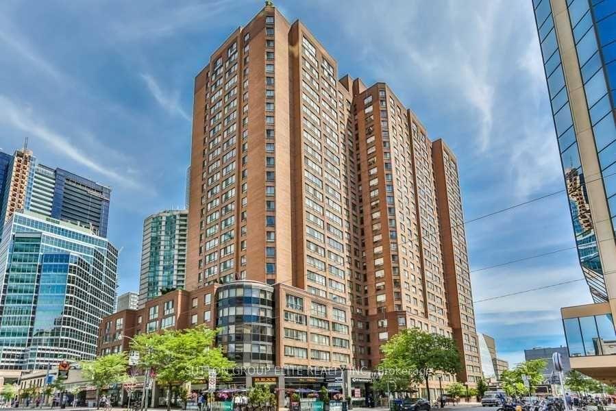 633 Bay Street 2502 #2502, Toronto — Condo for lease, photo 1