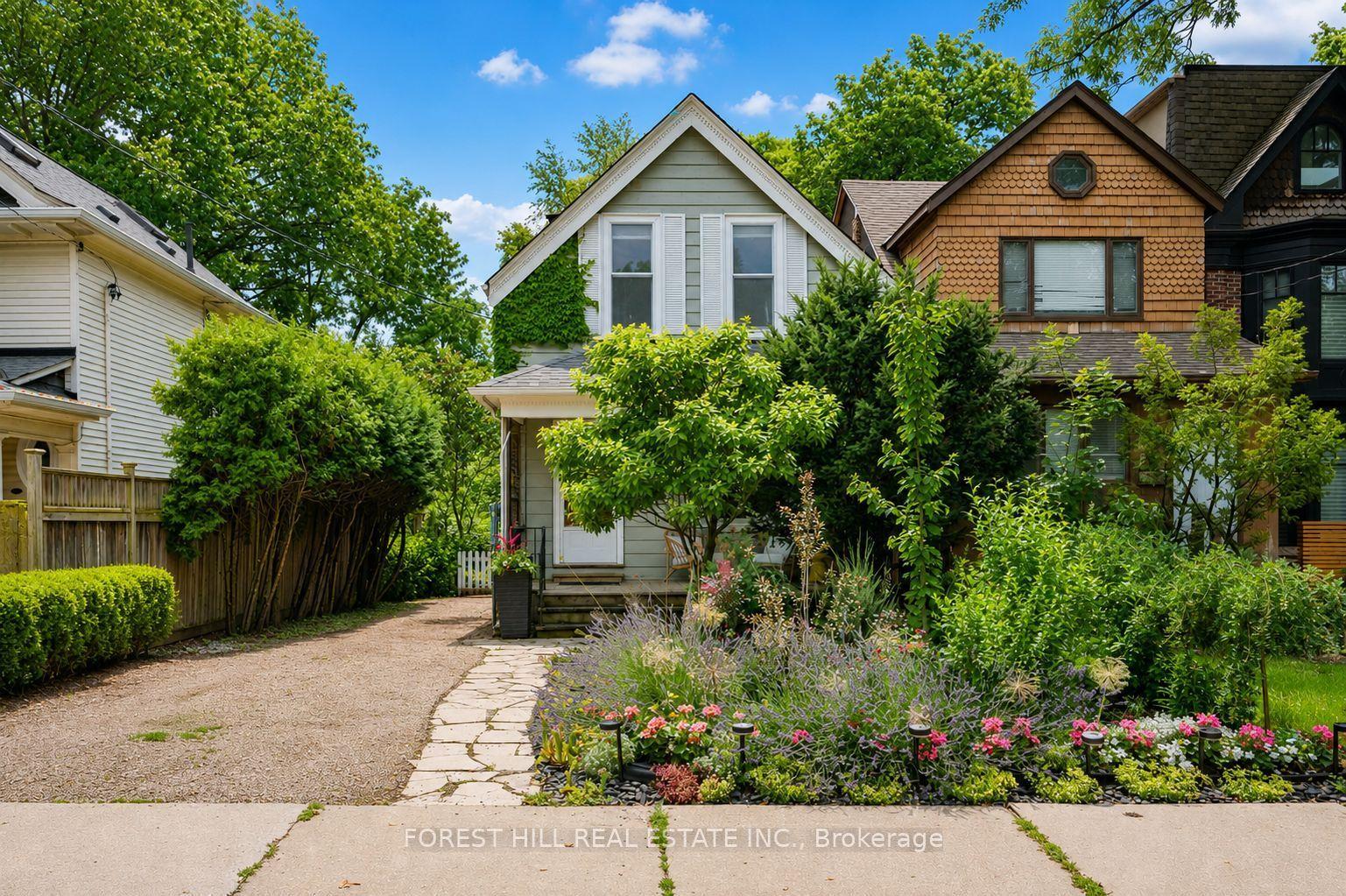 401 Balliol Street, Toronto — Detached for lease, photo 1