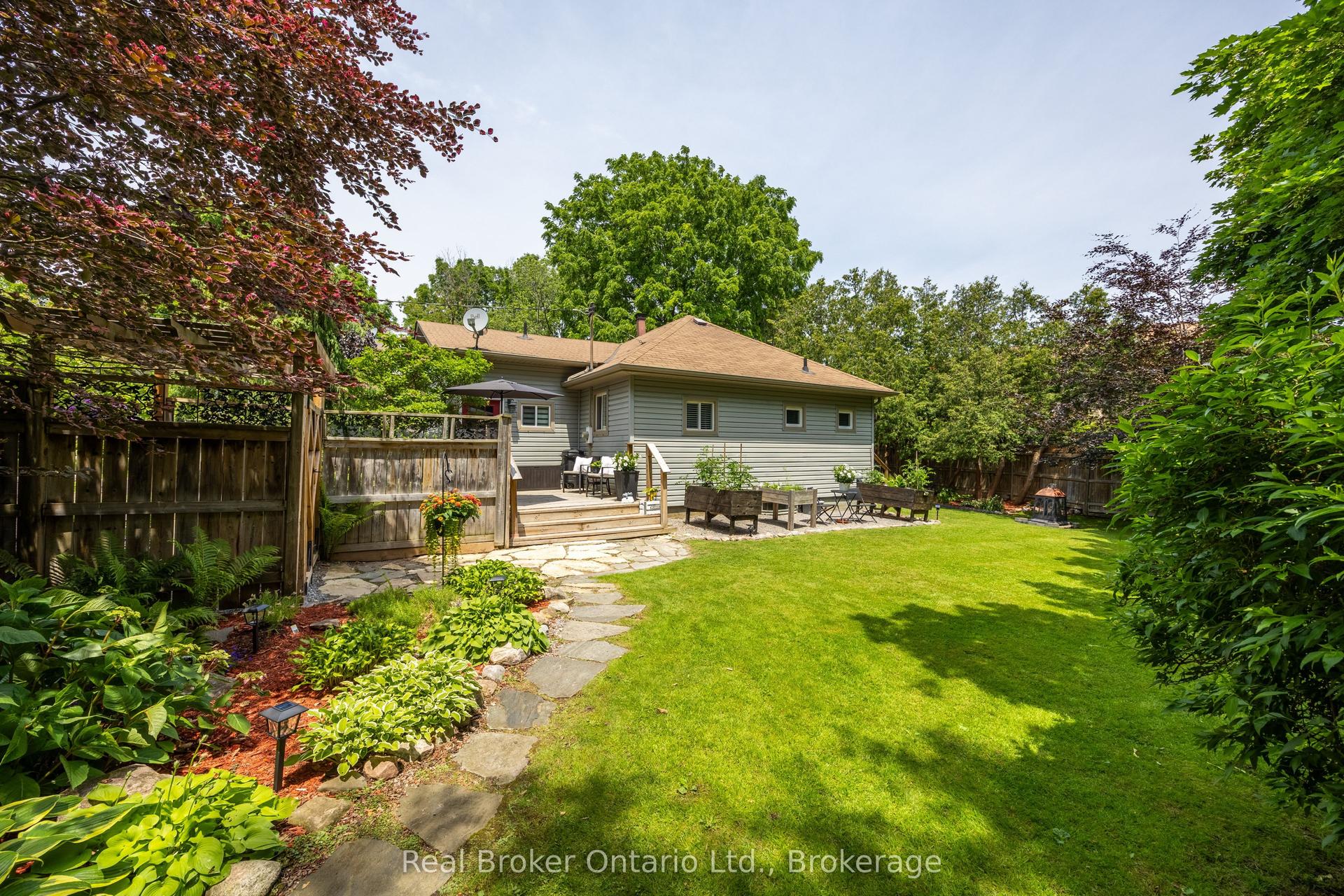 45 Centre Street, Clarington — Detached for sale, photo 1