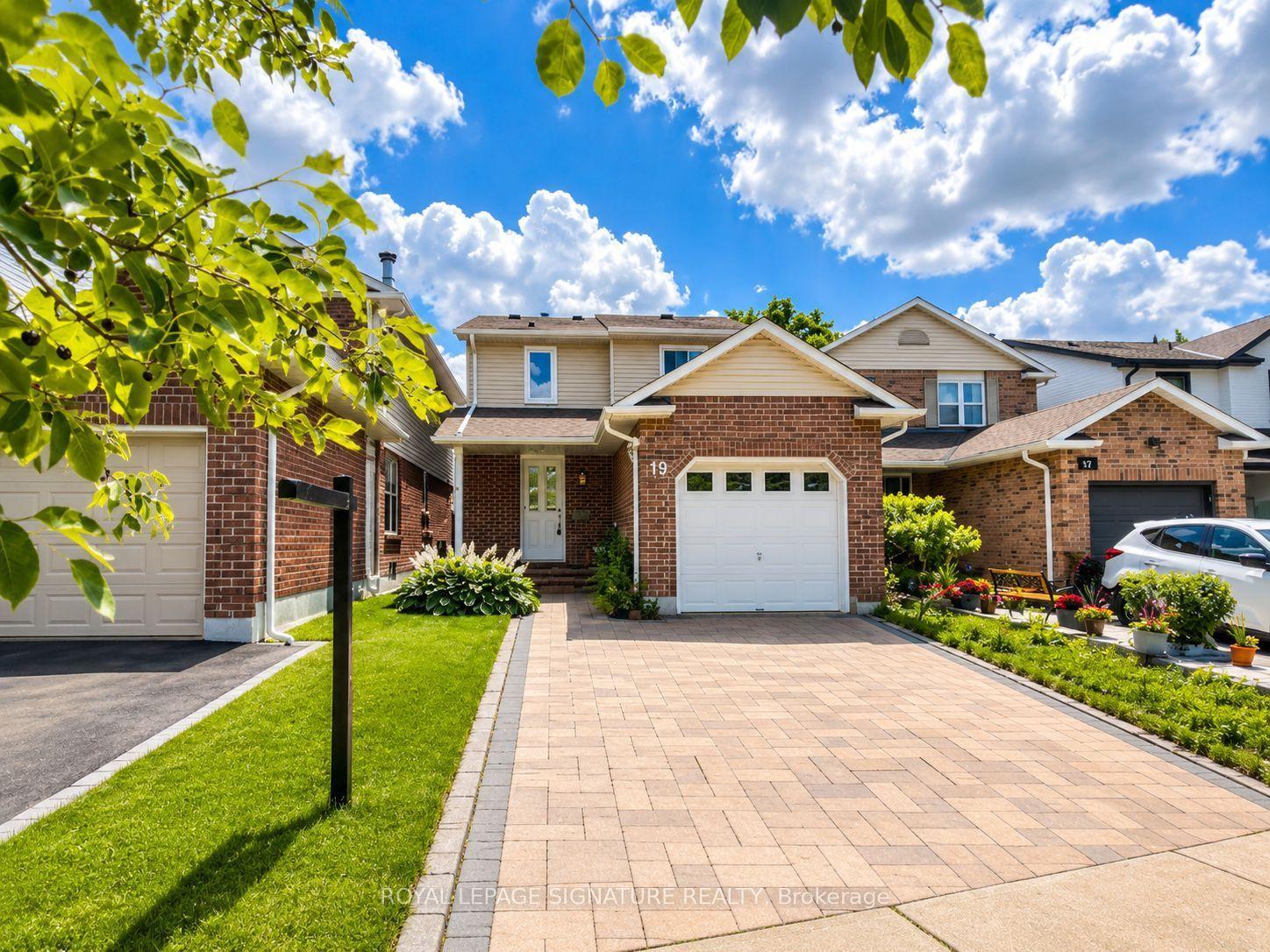 19 Troyer Court, Vaughan — Detached for lease, photo 1