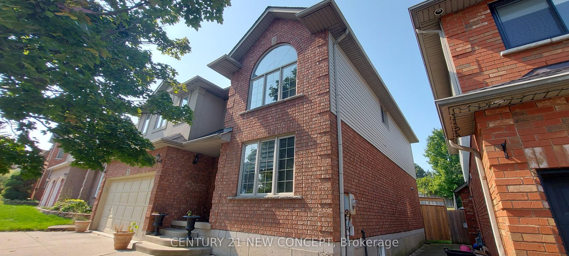 70 Cabriolet Crescent, Hamilton — Detached for lease, photo 1
