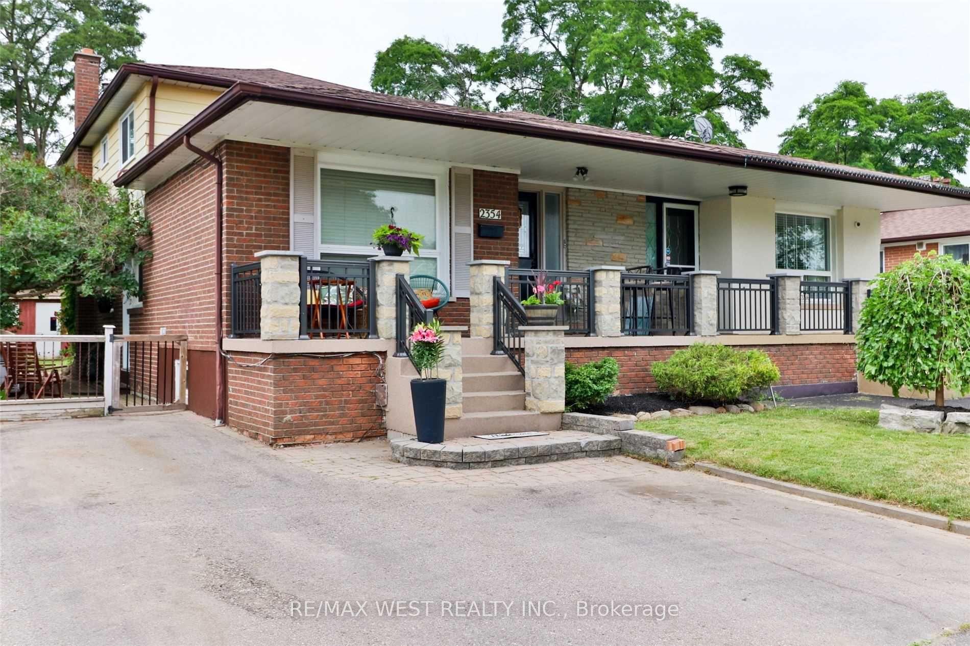 2354 Gareth Road Main #Main — photo 1