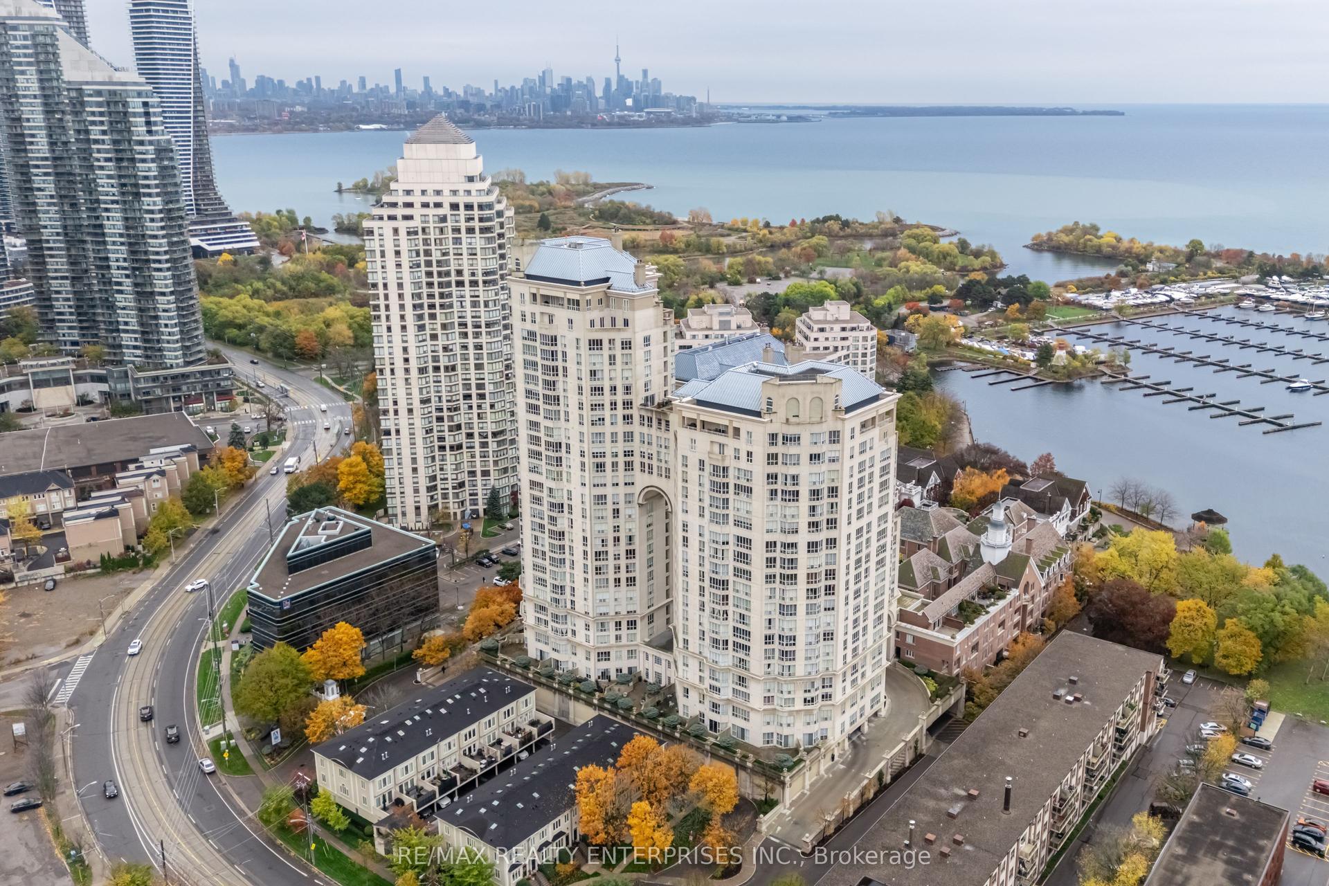 2285 Lake Shore Boulevard W 304 #304 — photo 1