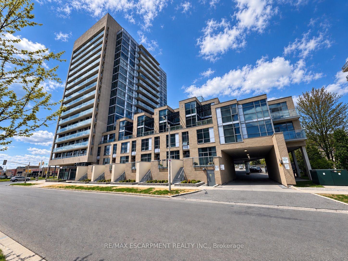 1940 Ironstone Drive 809 #809, Burlington — Condo for sale, photo 1