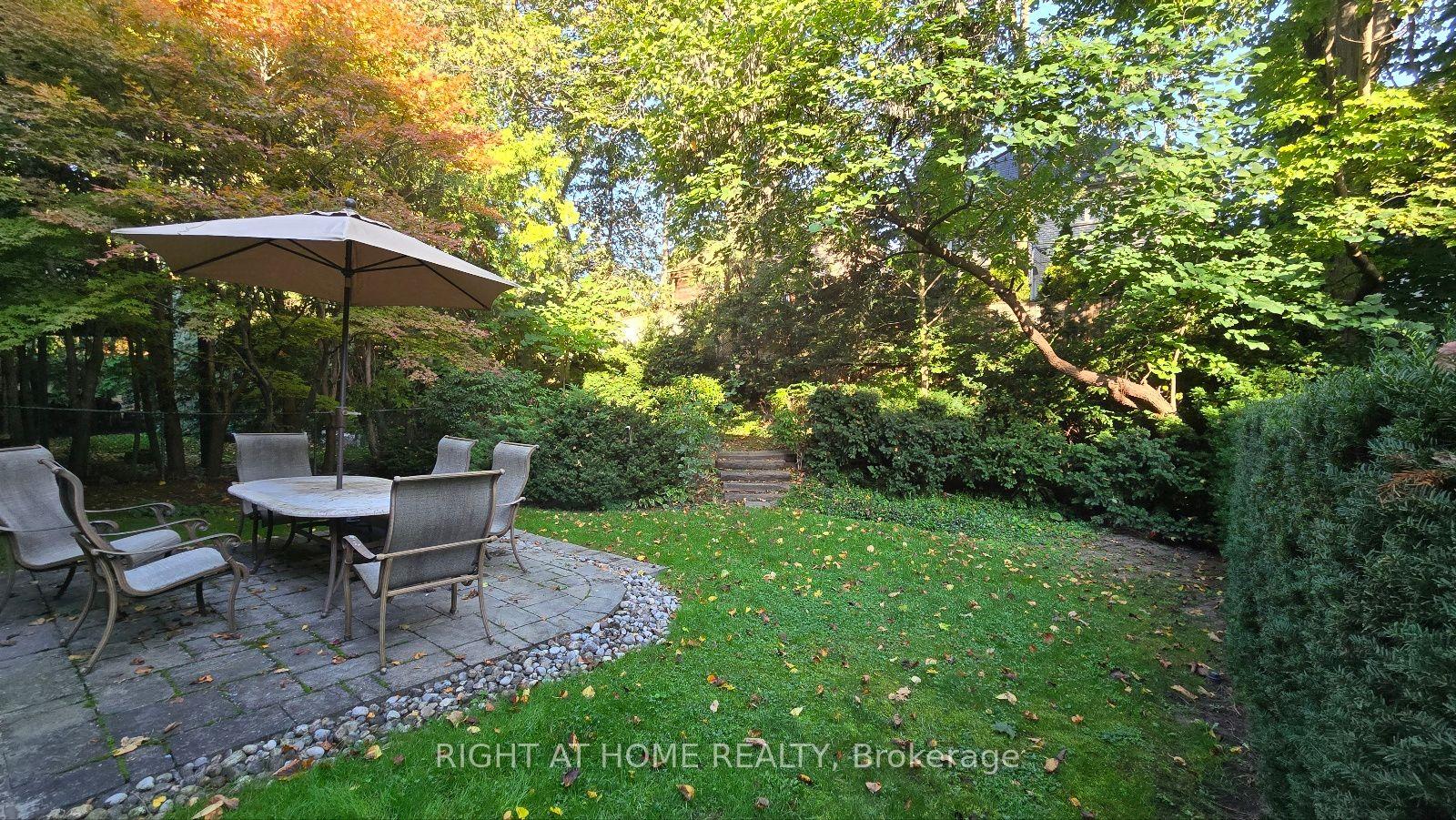 236 York Mills Road, Toronto — Detached for sale, photo 1