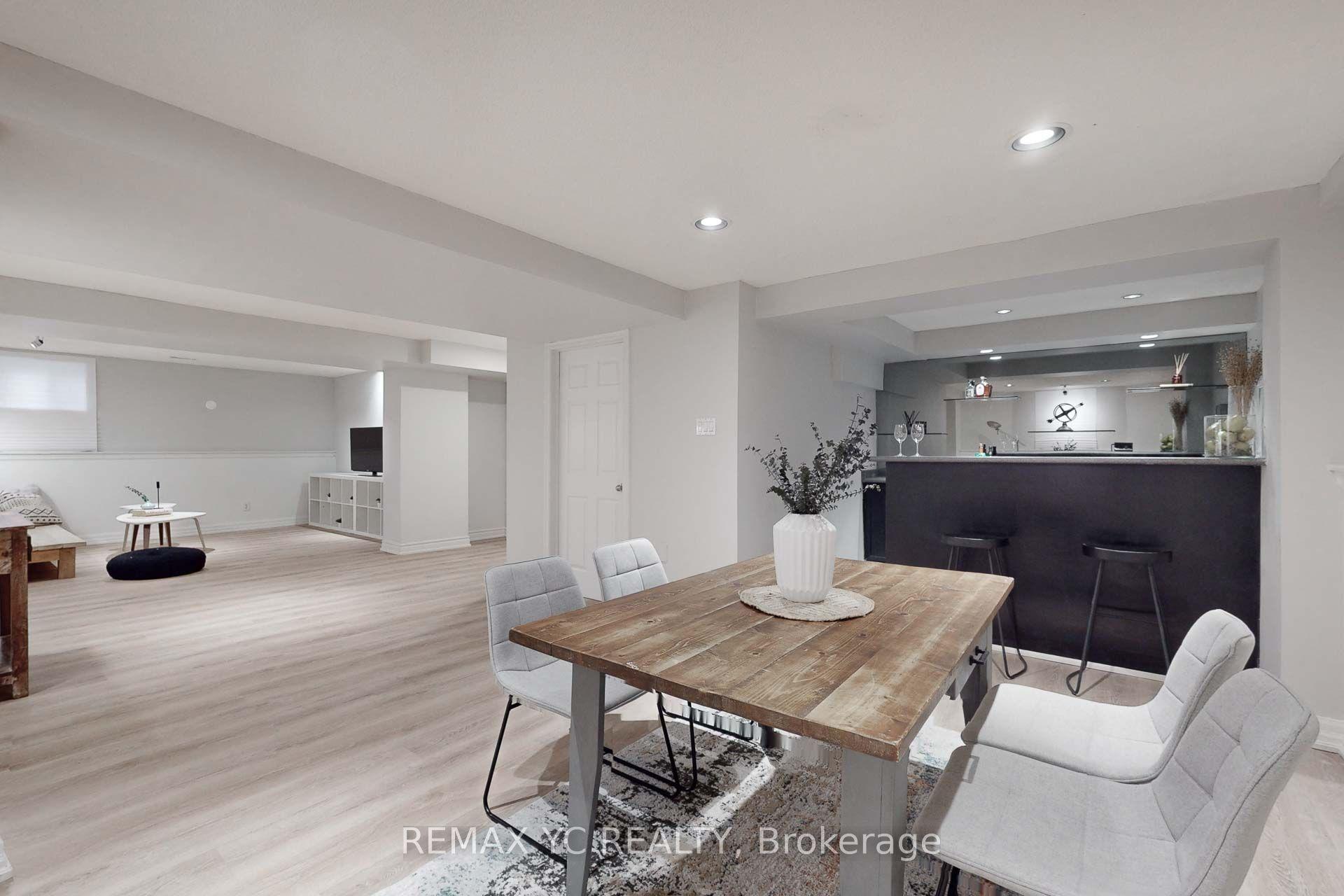 4 Theobalds Circle Lower #Lower, Richmond Hill — Detached for lease, photo 1