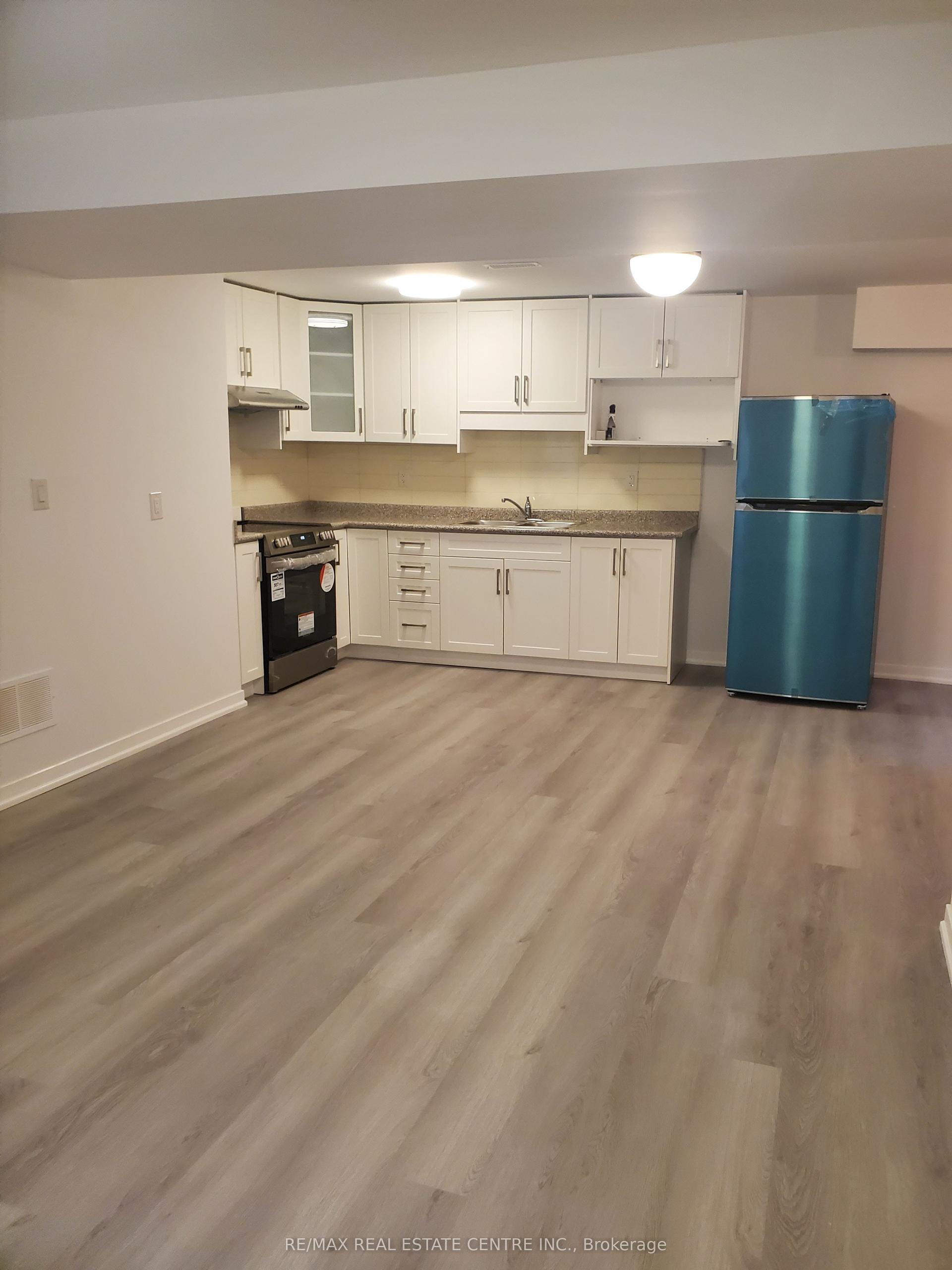 1118 Lambton Drive Basement #Basement, Oakville — Detached for lease, photo 1