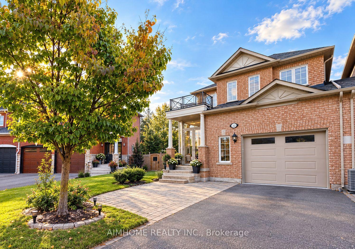 22 Matson Court, Aurora — Semi-Detached for lease, photo 1