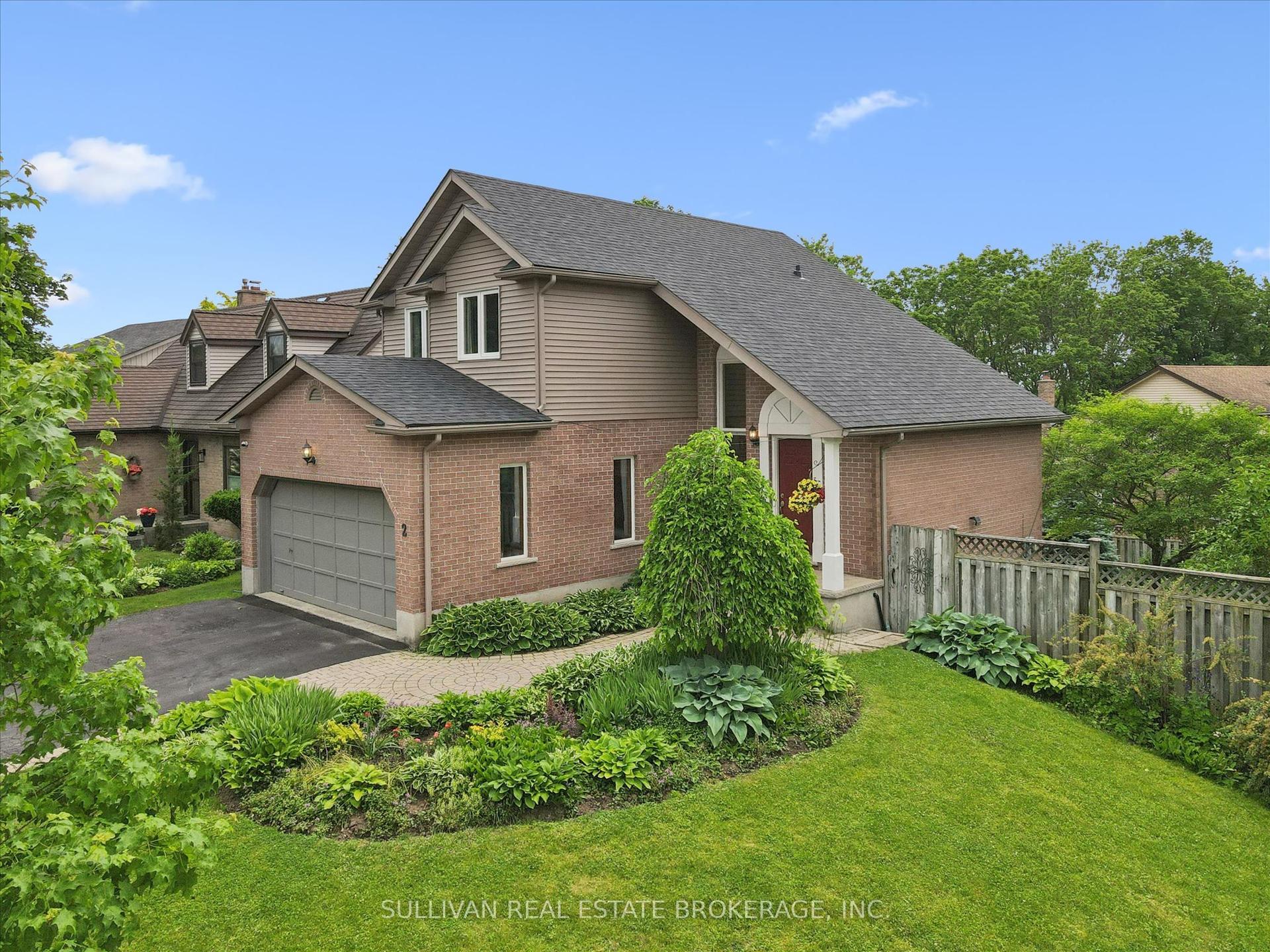 2 Deerchase Court — photo 1
