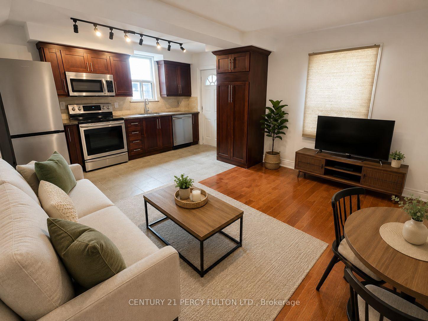 540 Old Weston Road Main Floor unit #Main Floor unit, Toronto — Semi-Detached for lease, photo 1