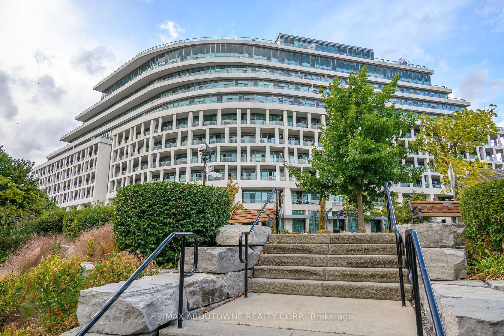 11 Bronte Road 815 #815, Oakville — Condo for lease, photo 1