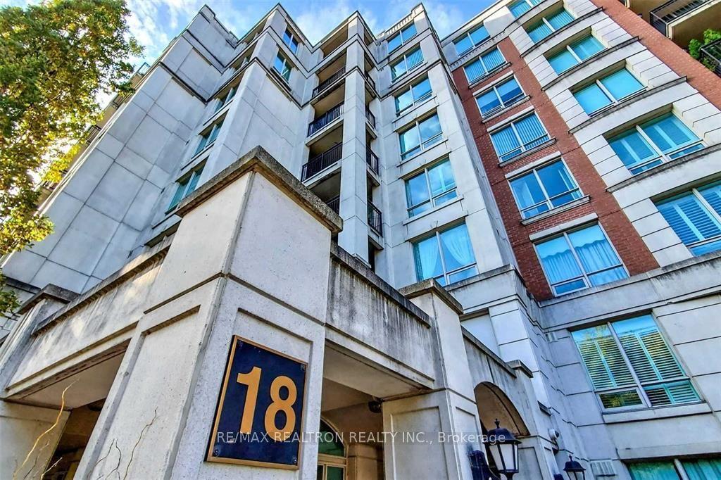 18 William Carson Crescent 211 #211, Toronto — Condo for sale, photo 1