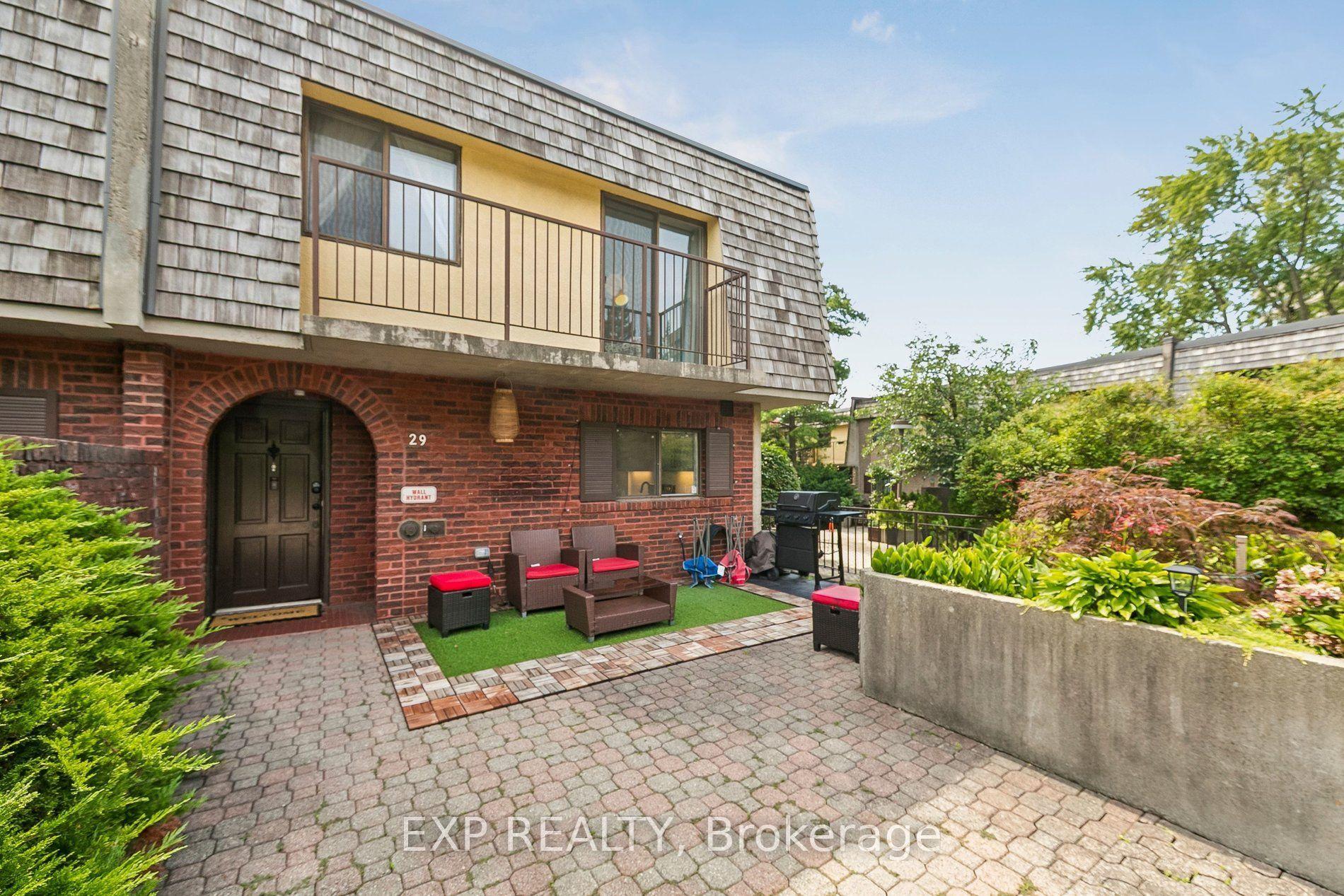1250 Mississauga Valley Boulevard 29 #29, Mississauga — Condo Town for sale, photo 1