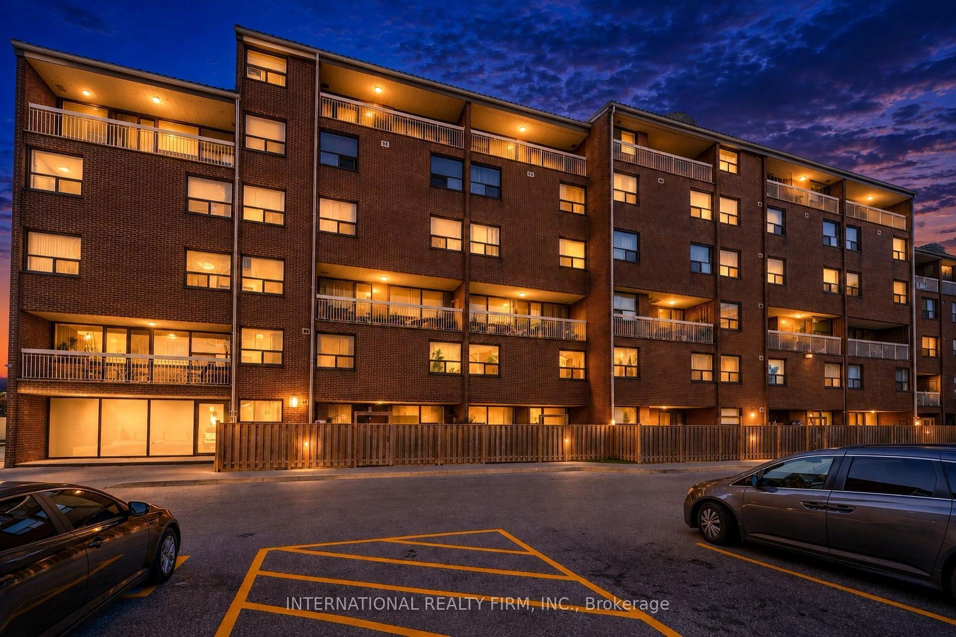 4064 Lawrence Avenue E 323 #323, Toronto — Condo for sale, photo 1