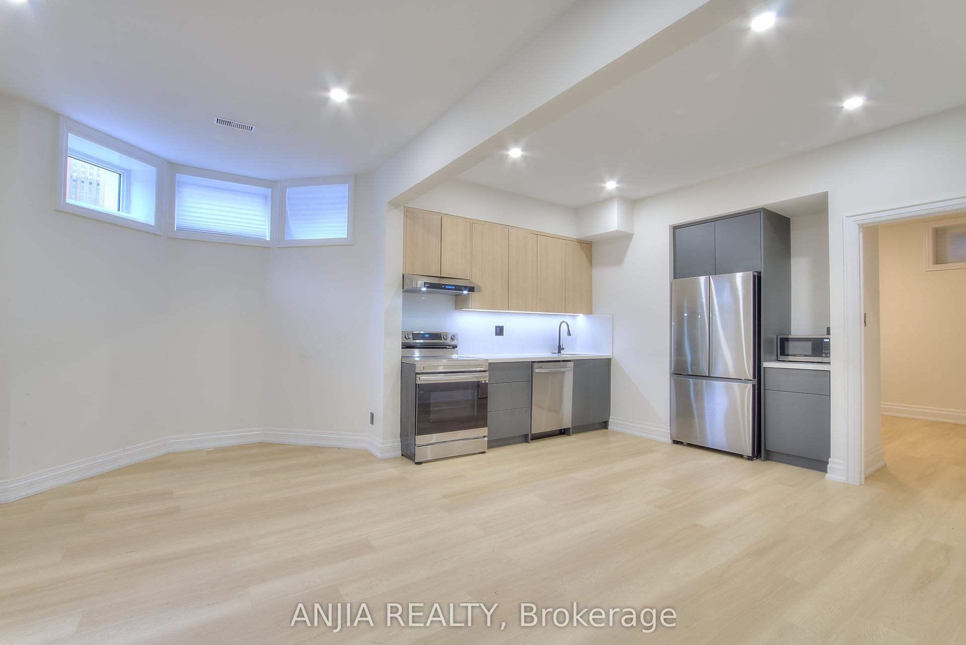 16 Clarkhill Street Basement #Basement, Toronto — Detached for lease, photo 1