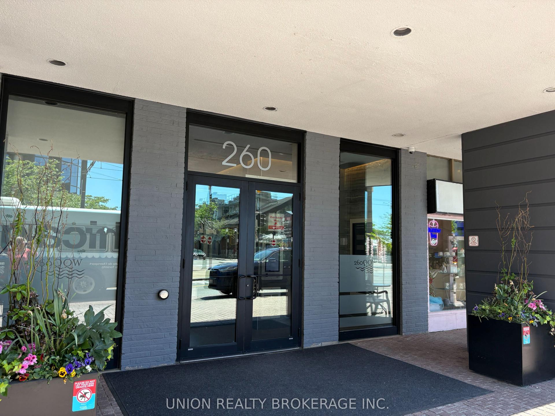 260 Queens Quay W 707 #707 — photo 1