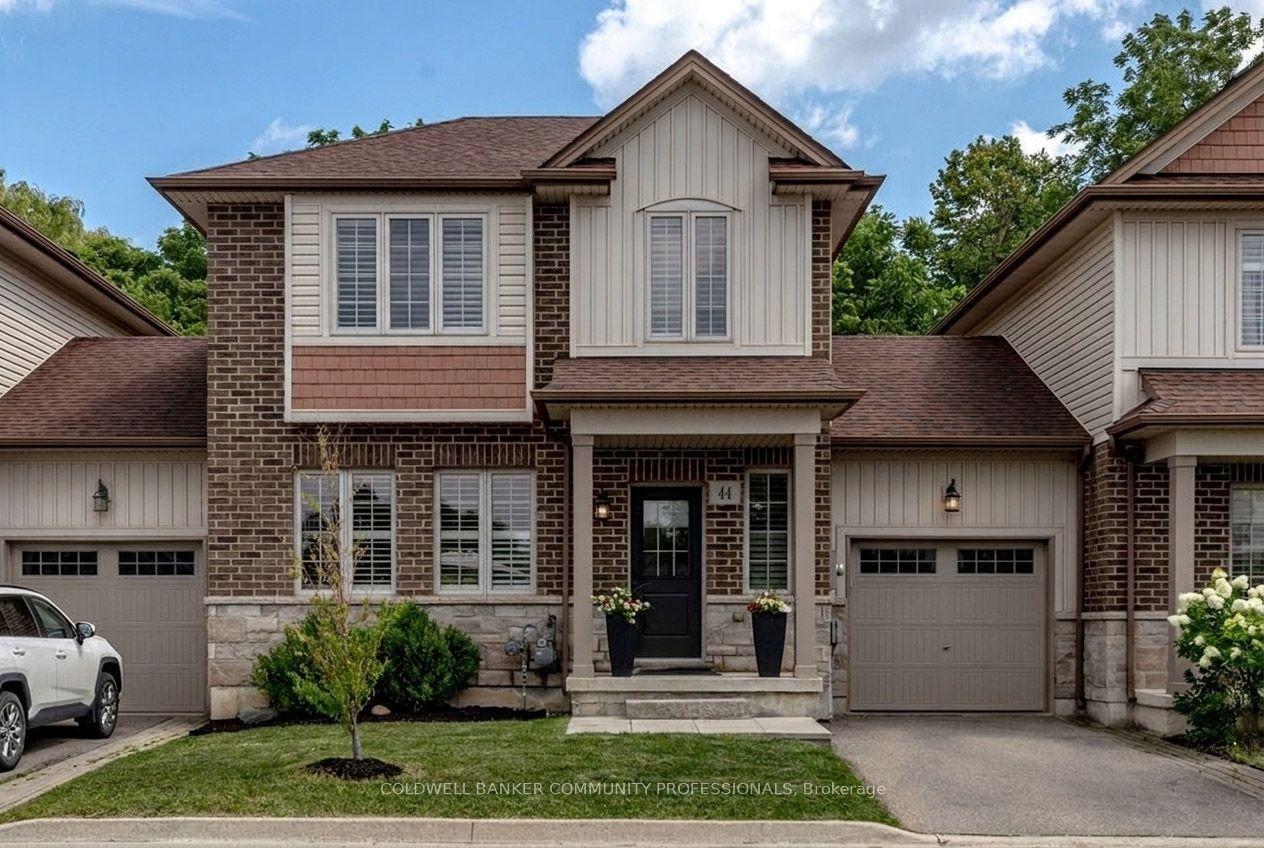 44 Westbank Trail, Hamilton — Townhouse for sale, photo 1