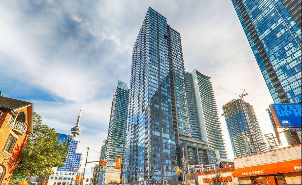 295 Adelaide Street W 2405 #2405, Toronto — Condo for lease, photo 1
