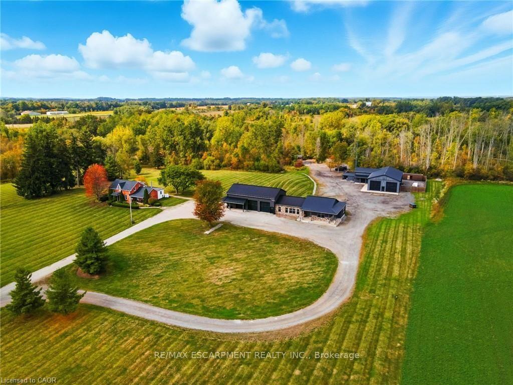 437 6th Concession Road E — photo 1