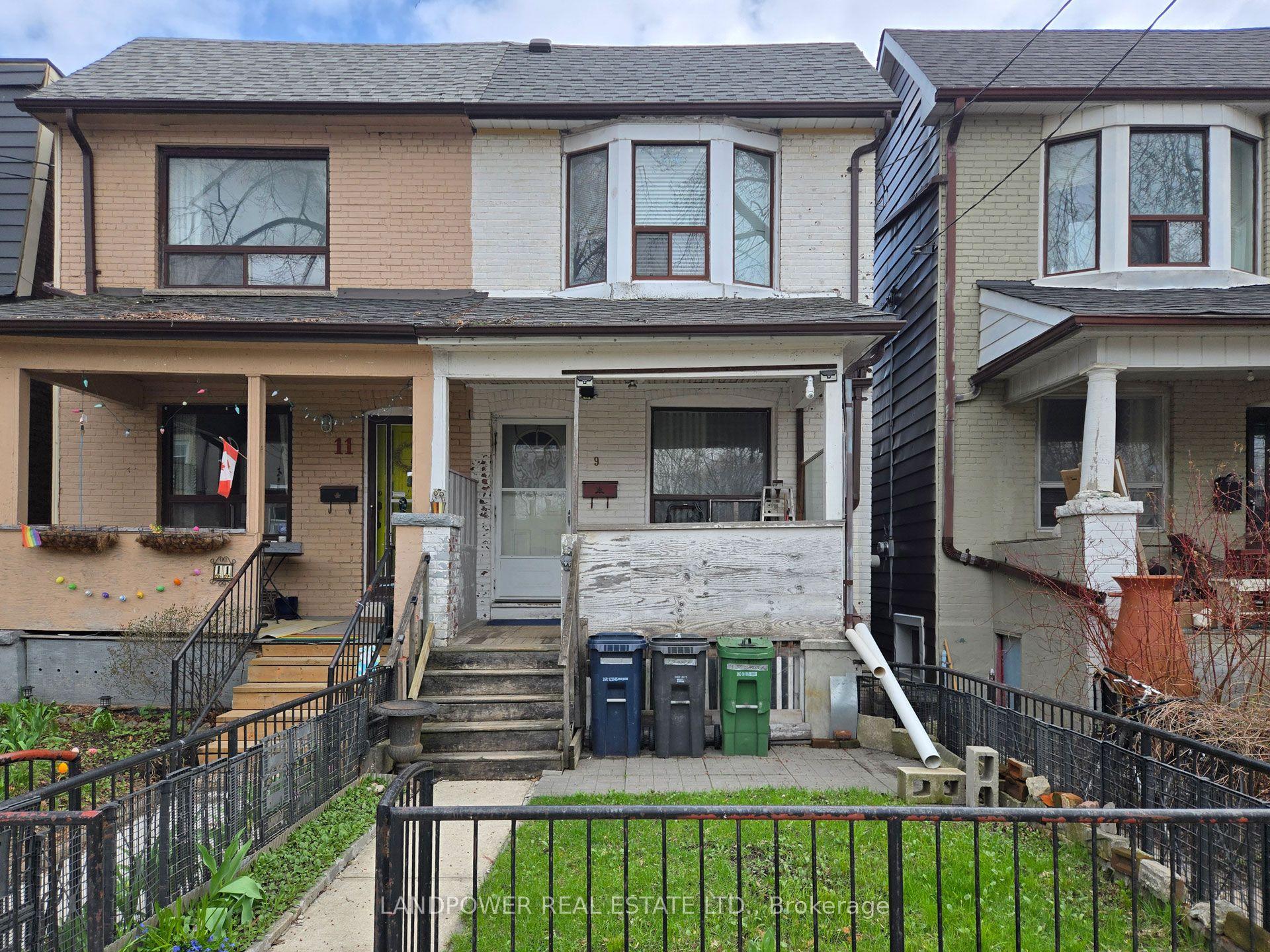 9 Saint Clarens Avenue — photo 1