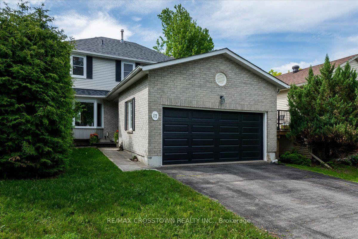 17 Knicely Road, Barrie — Detached for sale, photo 1