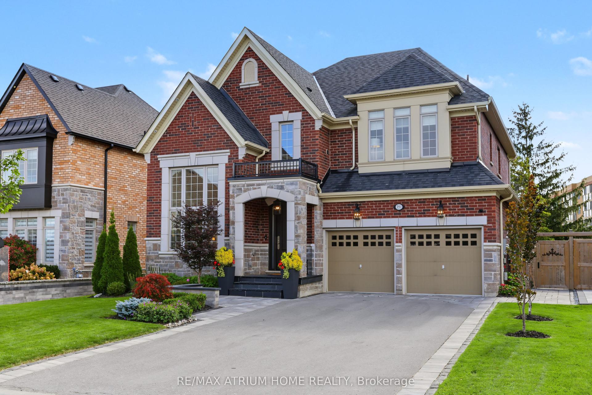 351 Reg Harrison Trail, Newmarket — Detached for sale, photo 1