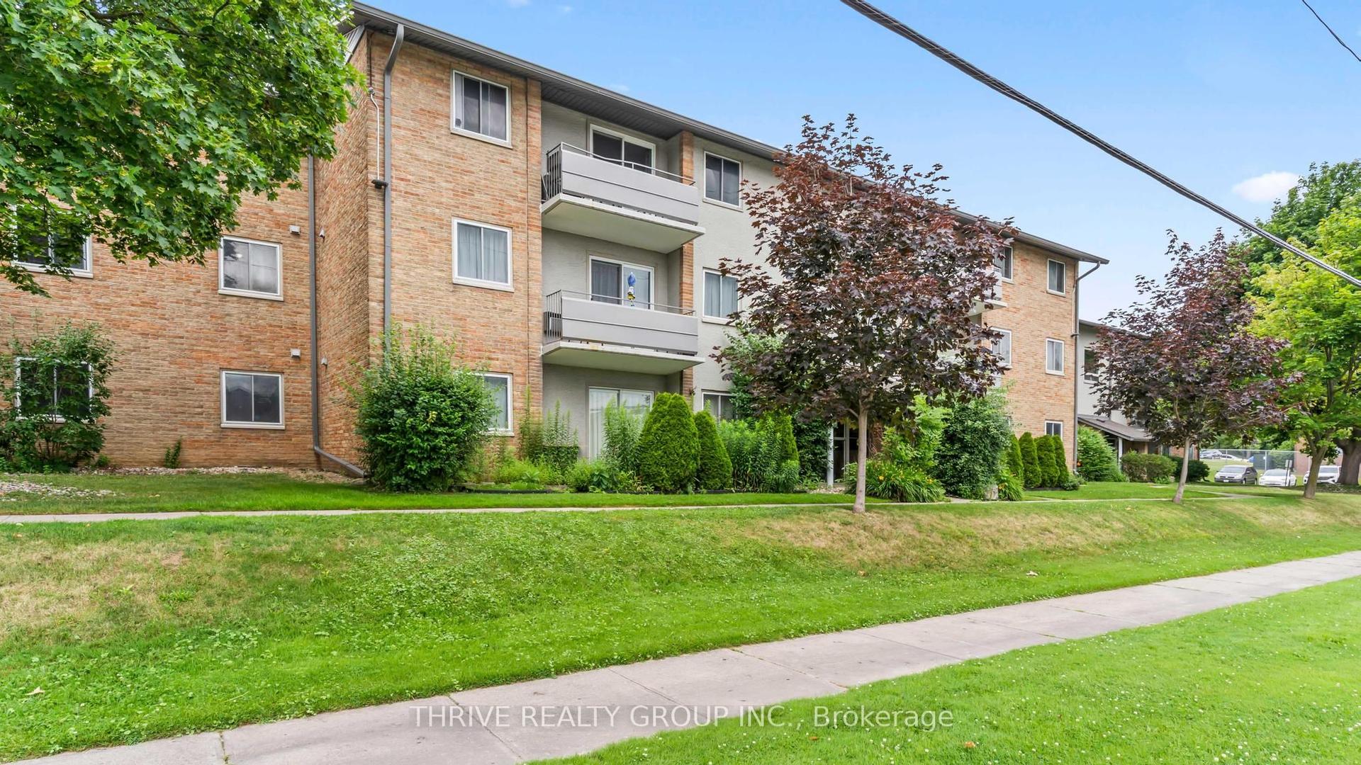 635 Wonderland Road S 4 #4, London South — Condo for lease, photo 1