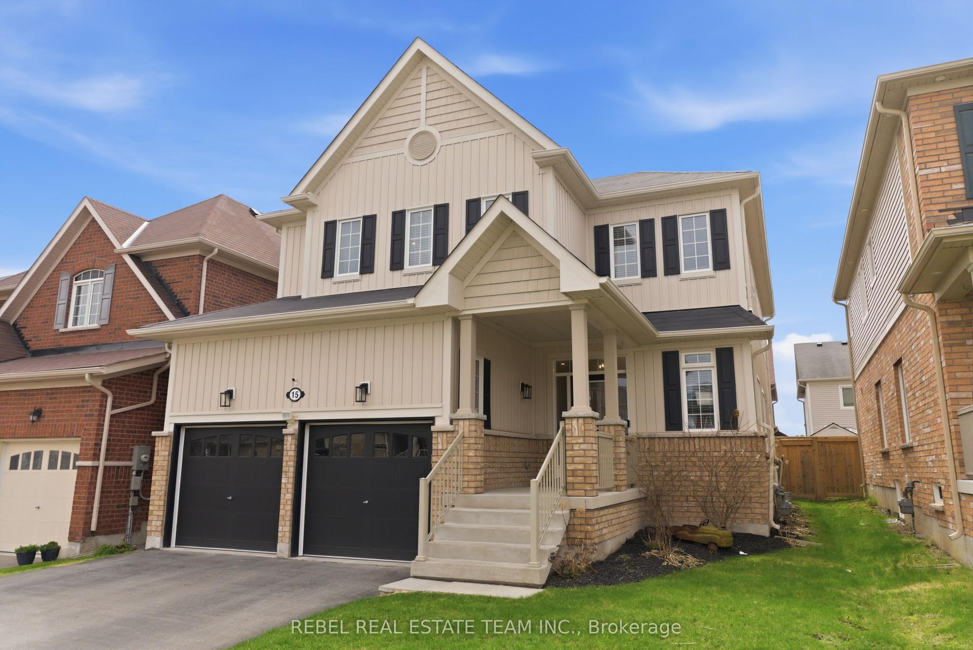 15 William Fair Drive — photo 1