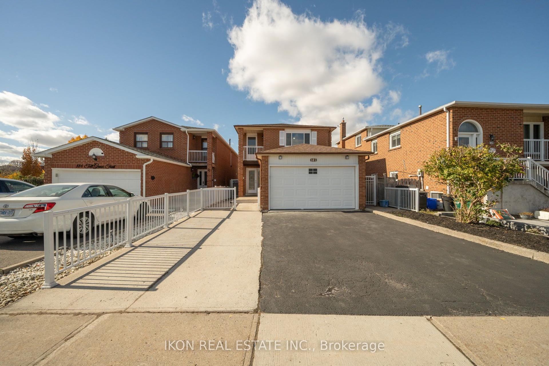 182 Tall Grass Trail, Vaughan — Detached for sale, photo 1