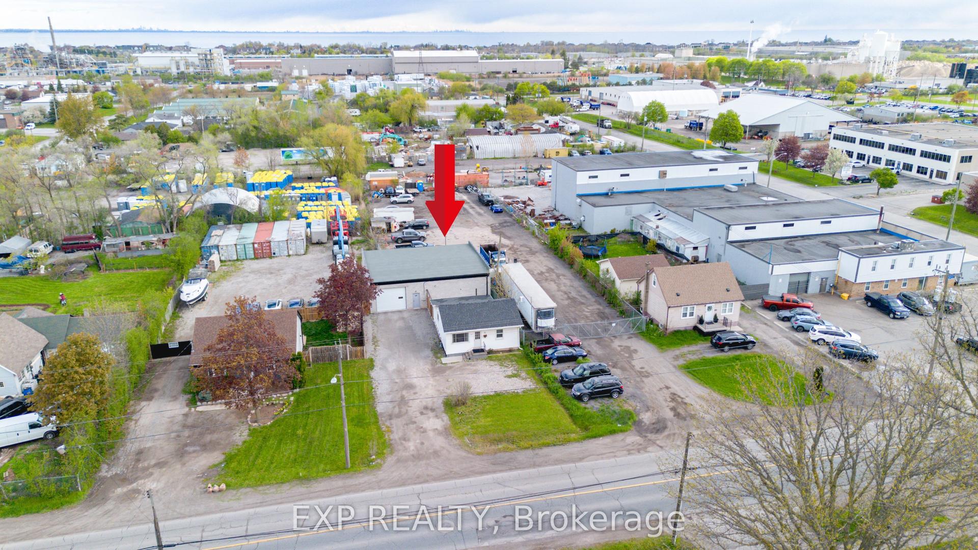 727 Barton Street — photo 1