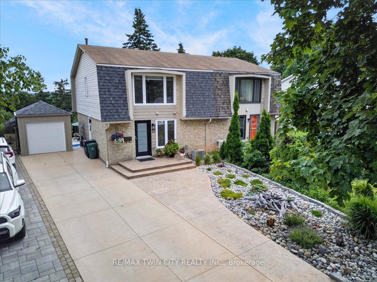 23 Briar Knoll Drive, Kitchener — Semi-Detached for sale, photo 1