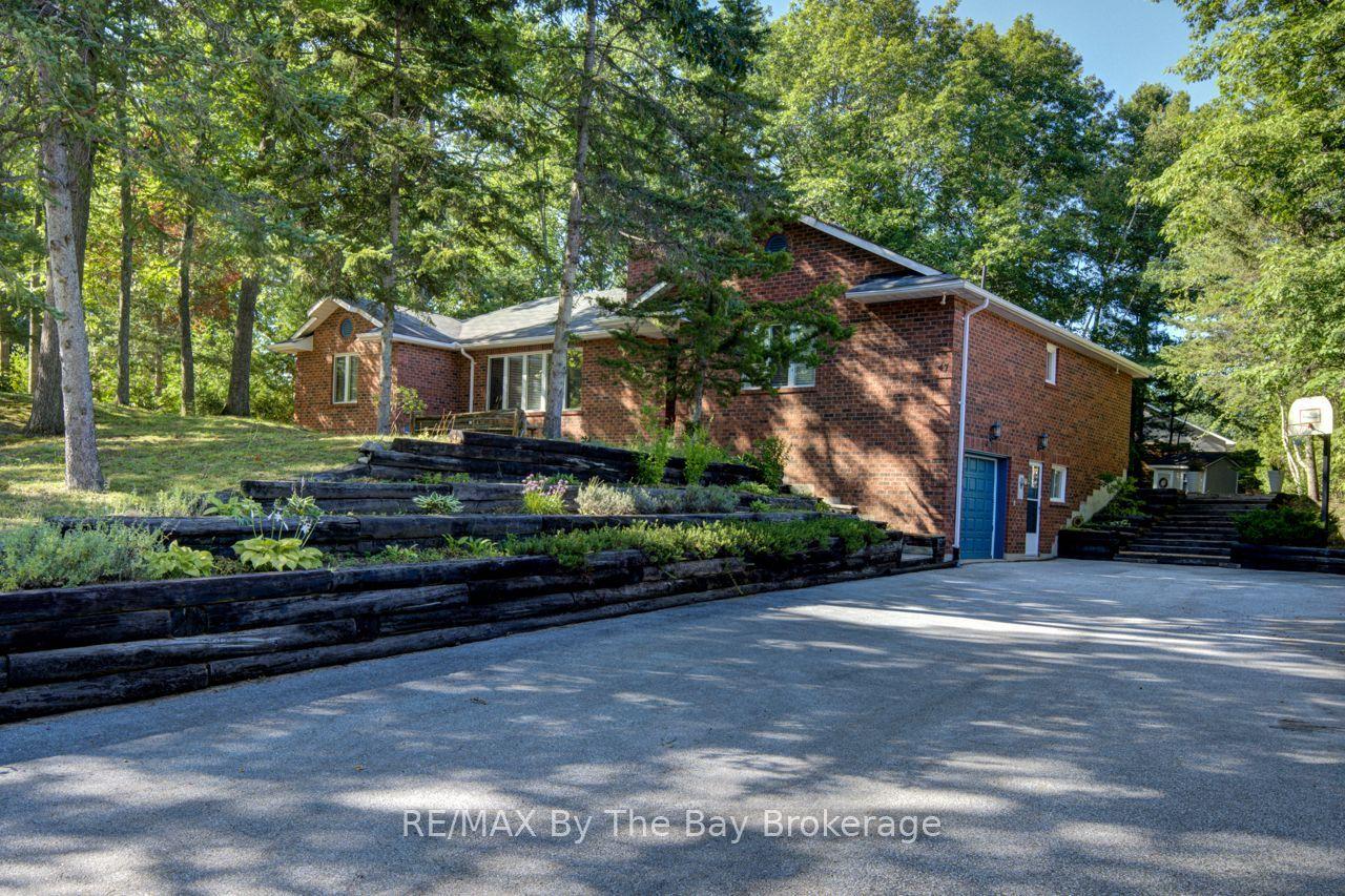 47 Birchwood Trail, Wasaga Beach — Detached for sale, photo 1