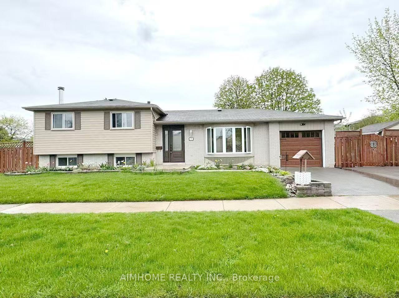 1597 Newlands Crescent, Burlington — Detached for lease, photo 1