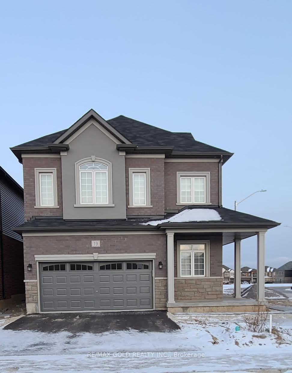 19 Moriarity Drive, Brant — Detached for lease, photo 1