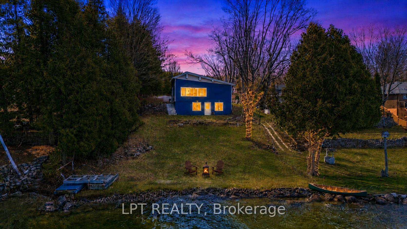 47 Moon Point Drive — photo 1