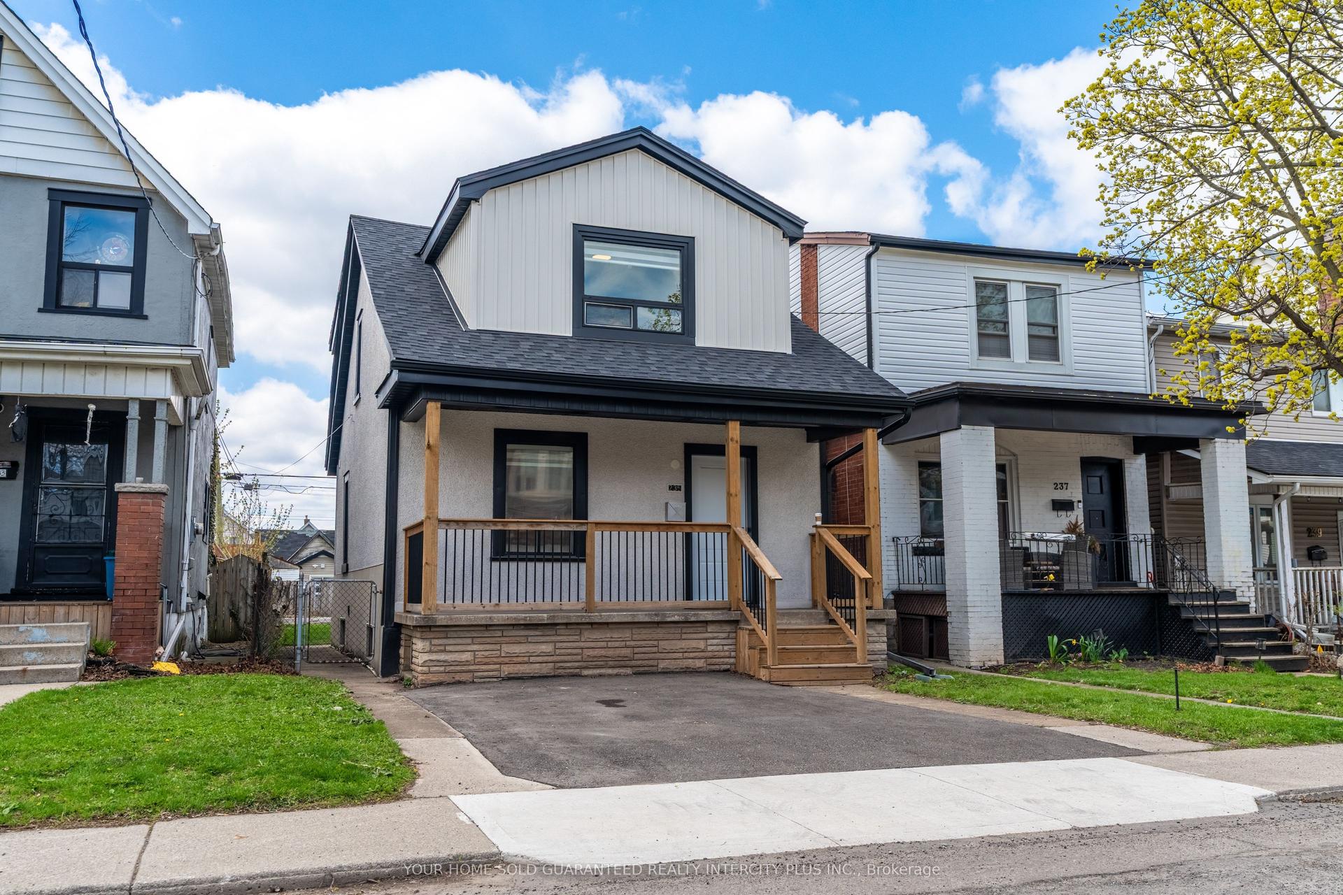 235 Balmoral Avenue — photo 1