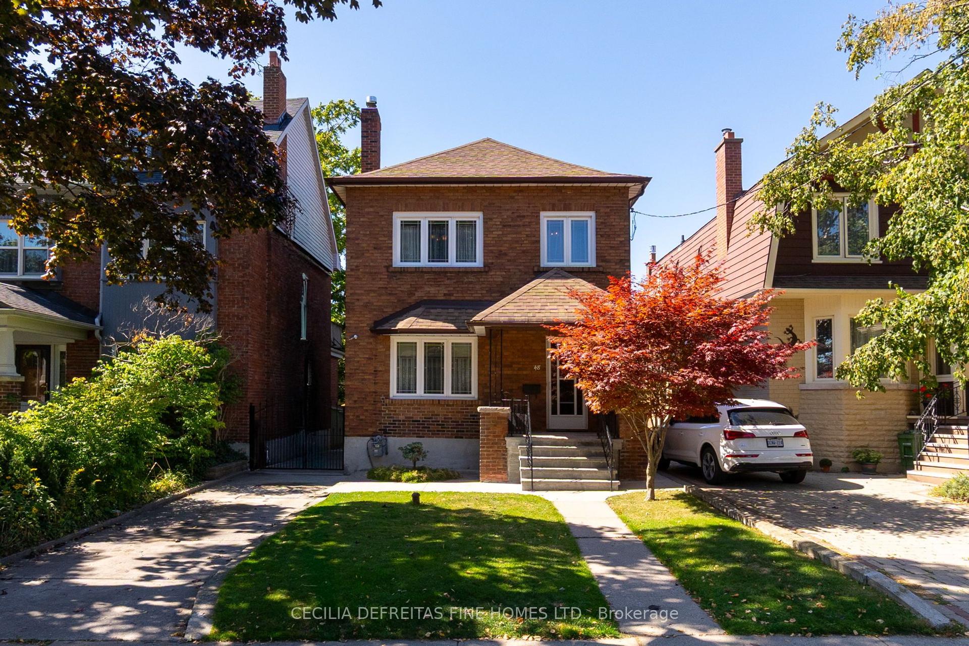 48 Westmount Avenue — photo 1
