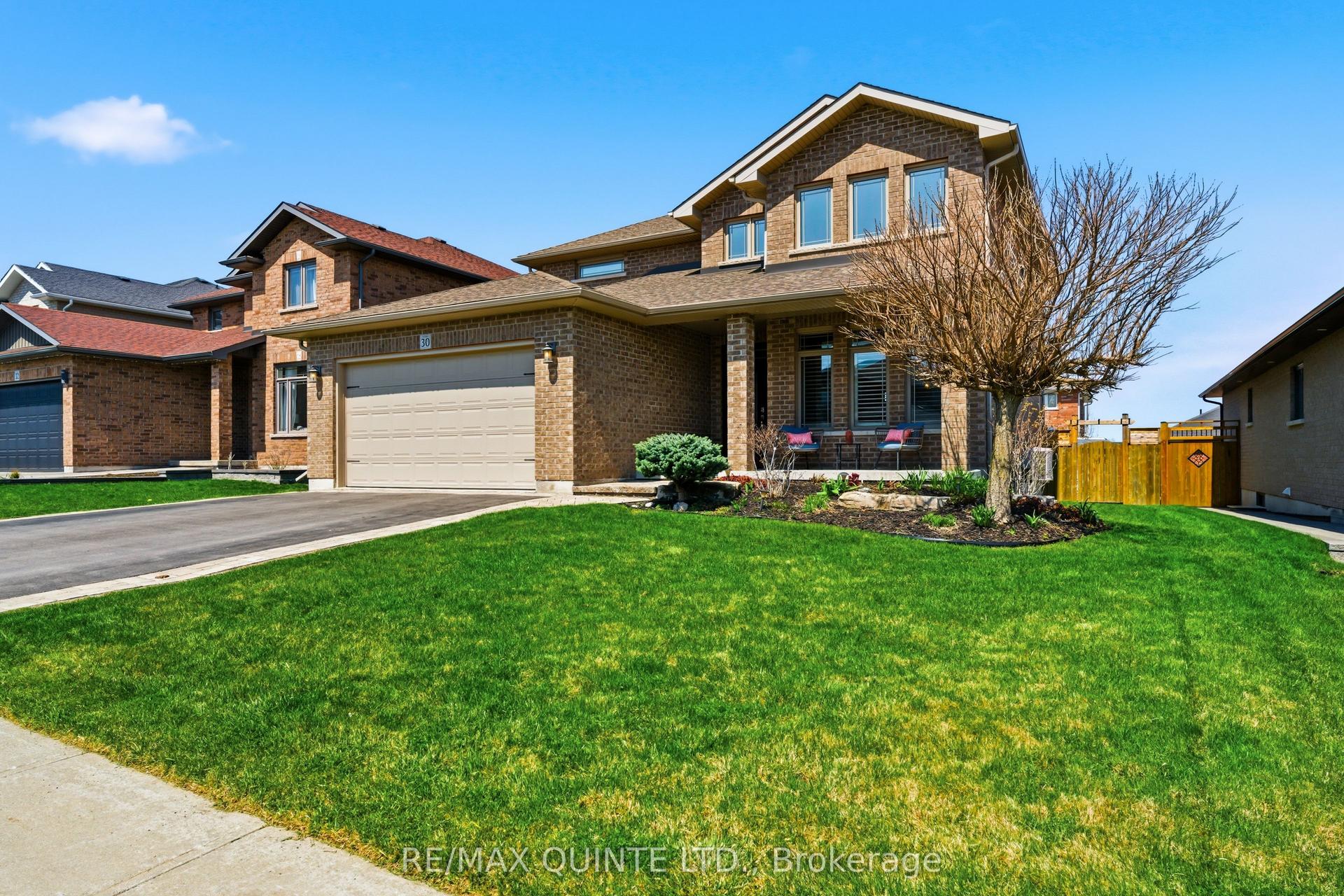 30 Vertis Court — photo 1