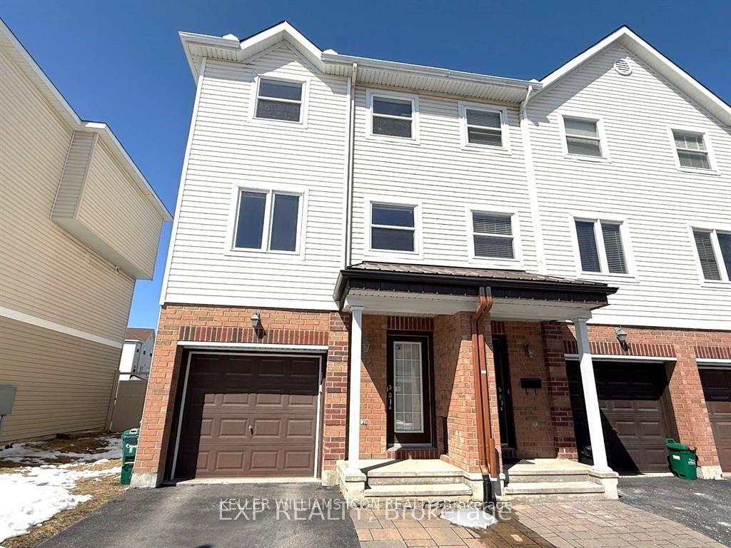 374 Moffat Pond Court, Barrhaven — Townhouse for lease, photo 1