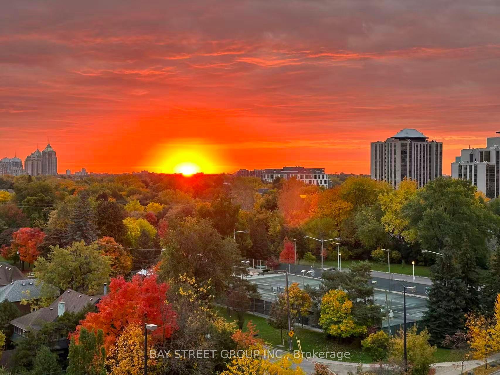28 Hollywood Avenue 906 #906, Toronto — Condo for sale, photo 1