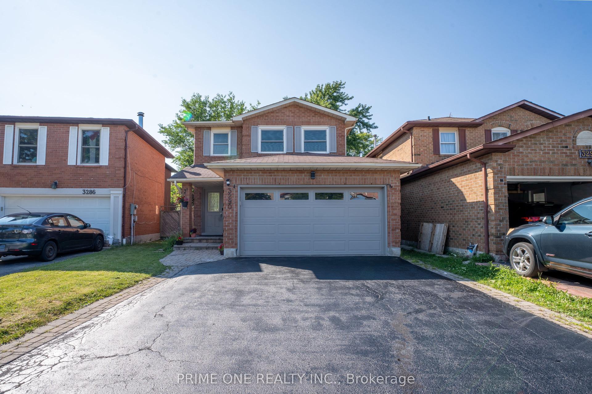 3290 Cambourne Crescent, Mississauga — Detached for sale, photo 1