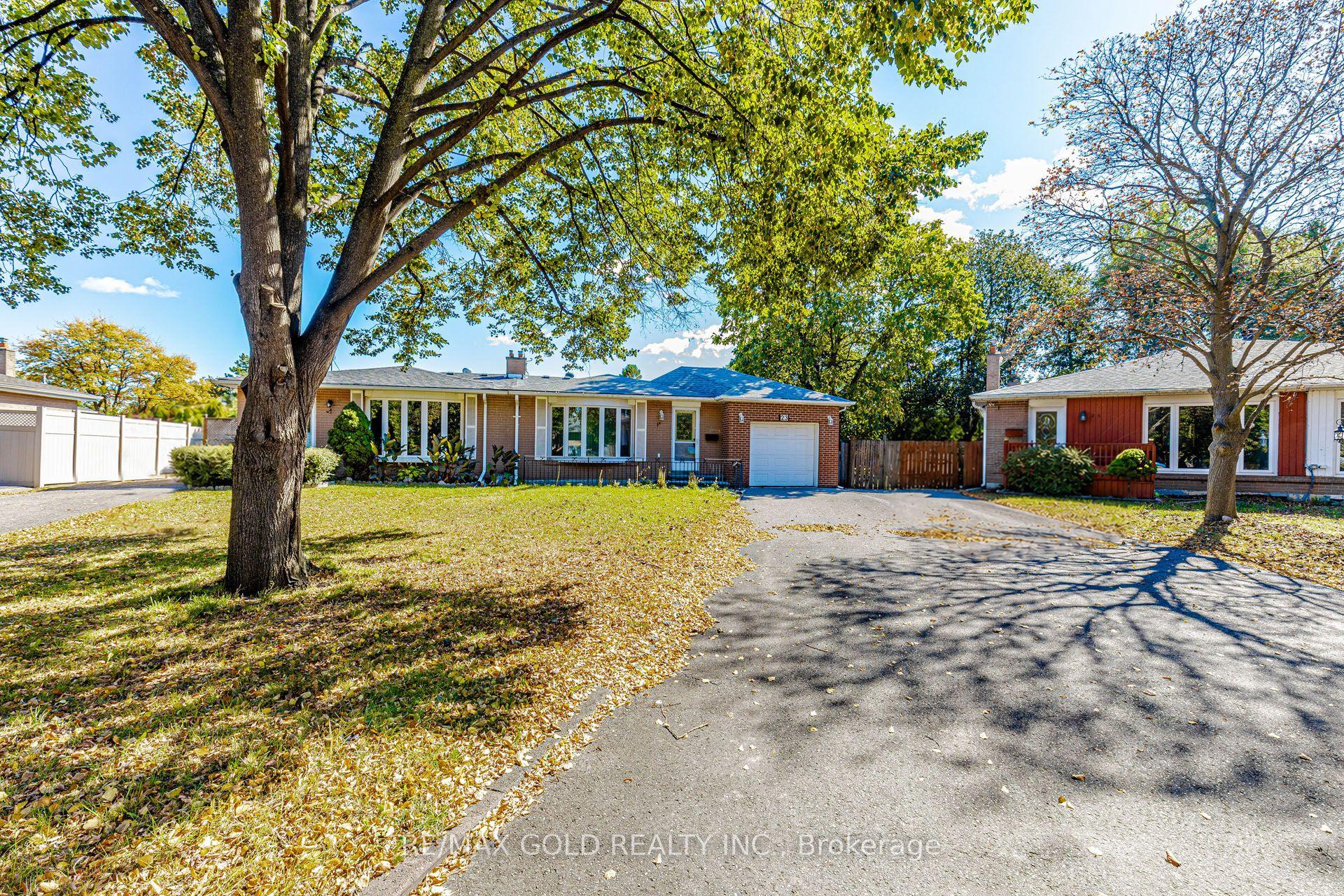 23 Brookdale Crescent, Brampton — Semi-Detached for sale, photo 1