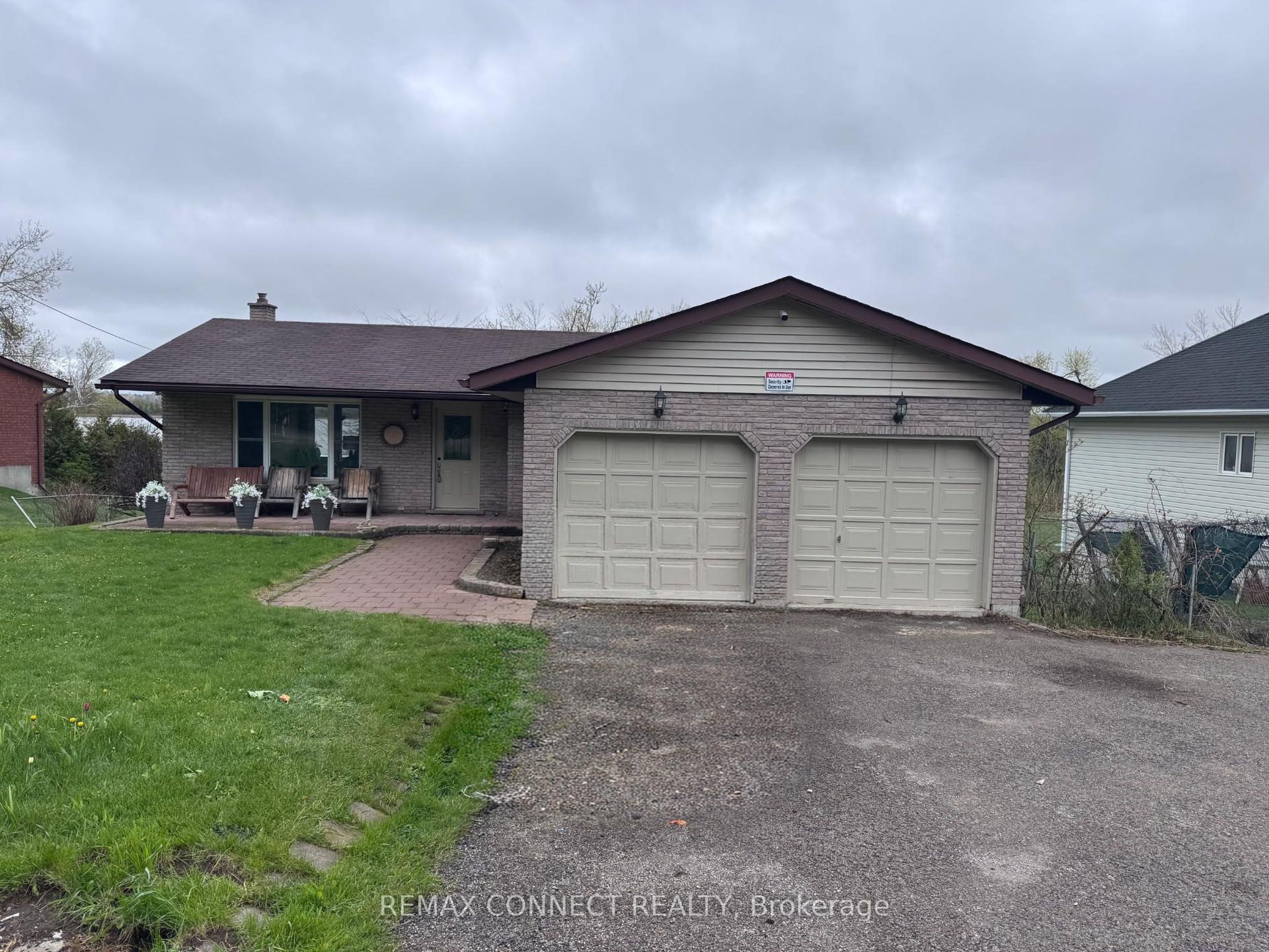 36 Helen Drive — photo 1