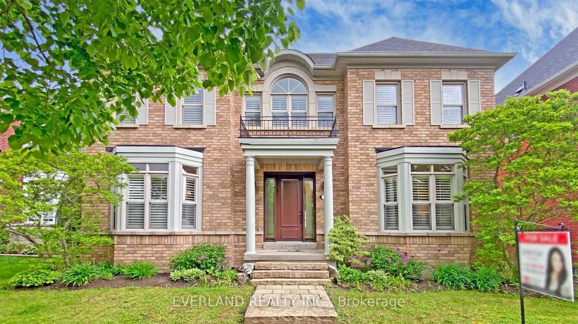 27 The Fairways Street — photo 1