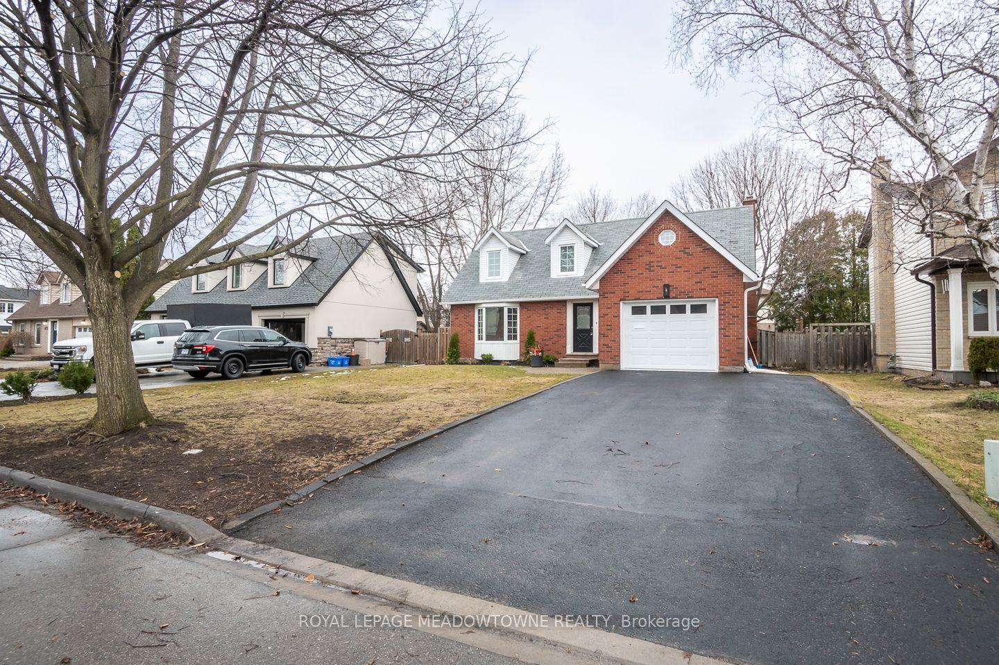877 Anderson Avenue — photo 1