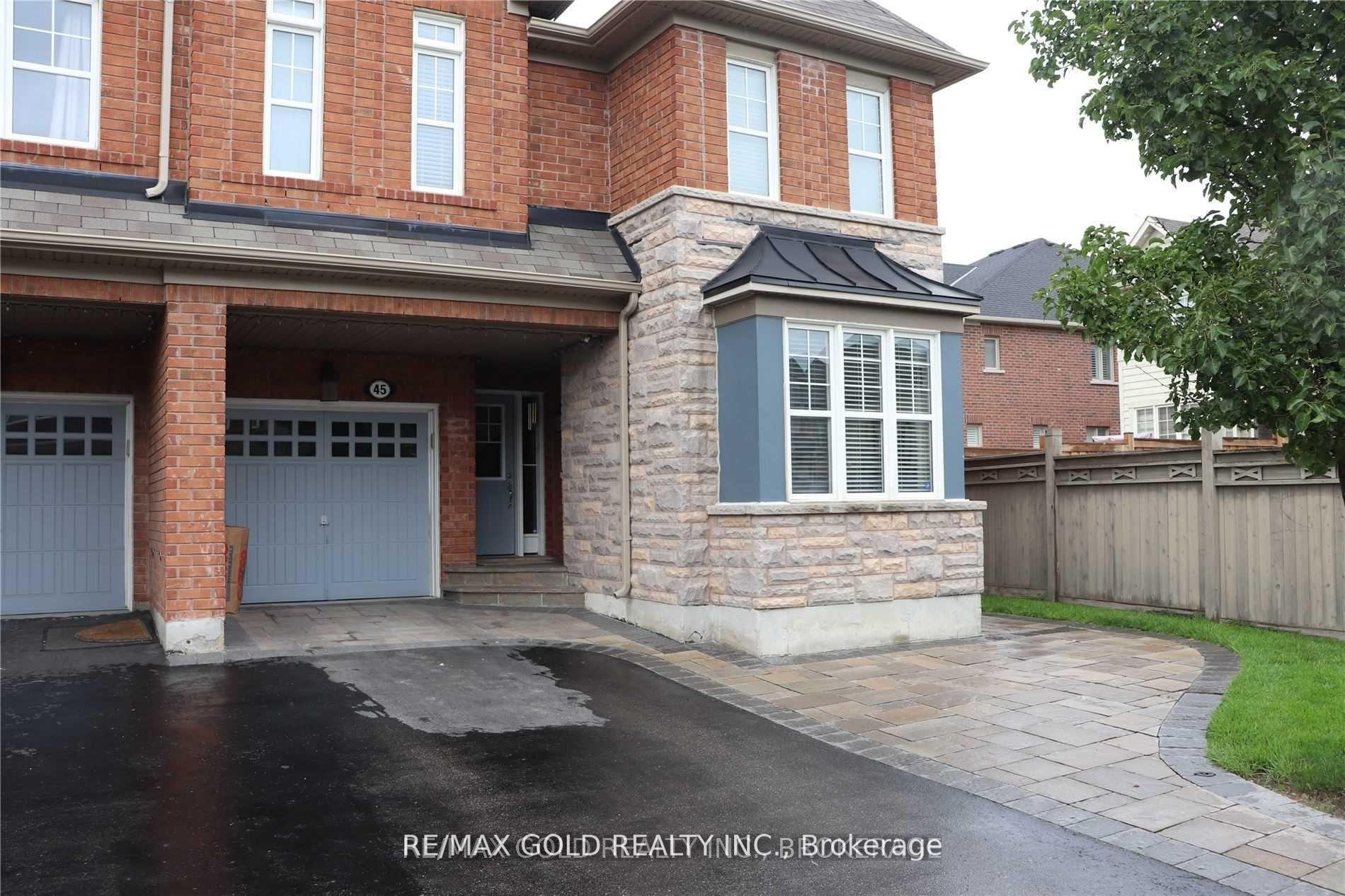 45 Biddens Square, Brampton — Semi-Detached for lease, photo 1