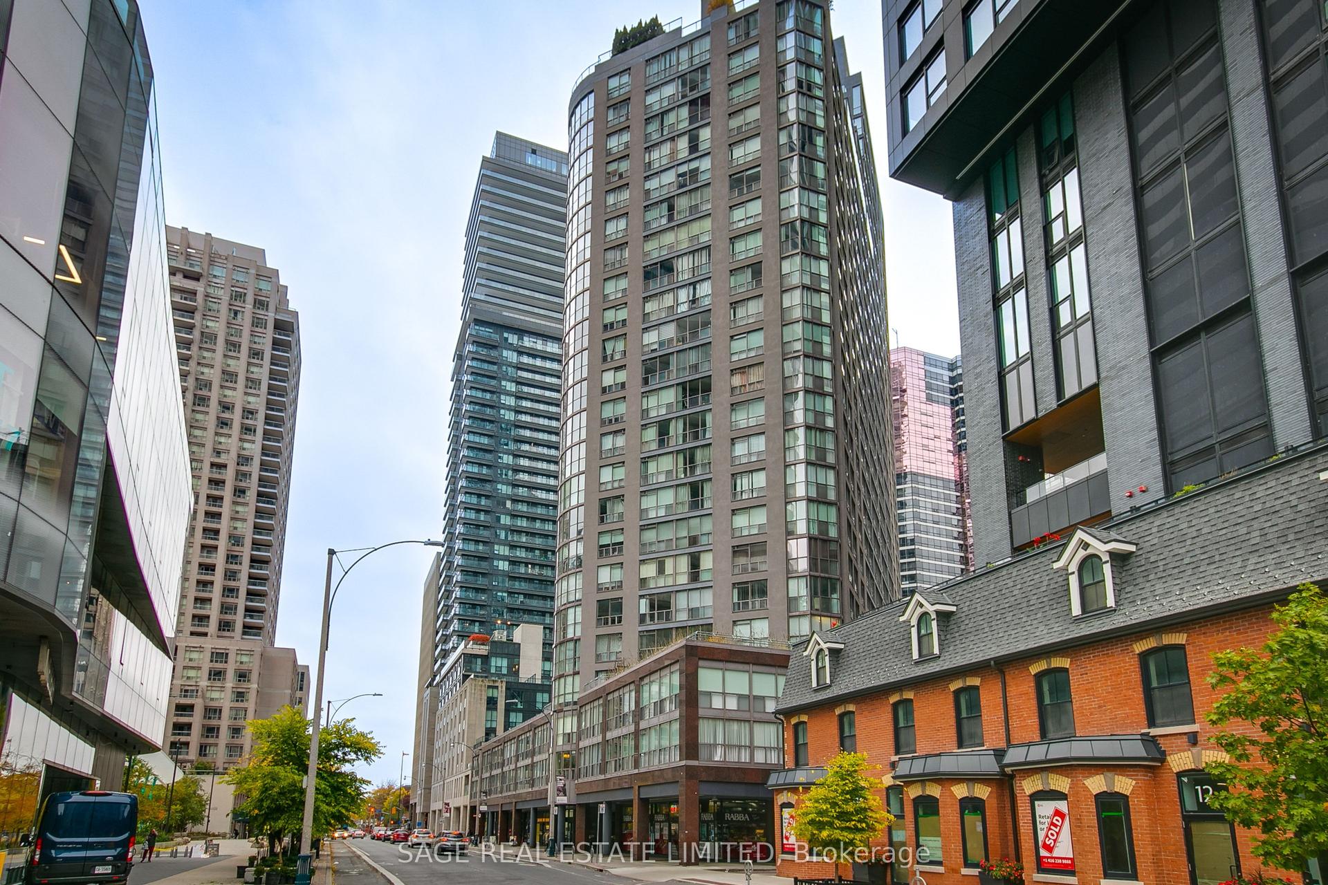 24 Wellesley Street W 1909 #1909, Toronto — Condo for sale, photo 1