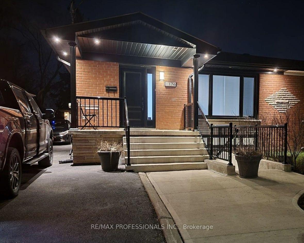 1176 Alexandra Avenue Basement #Basement — photo 1