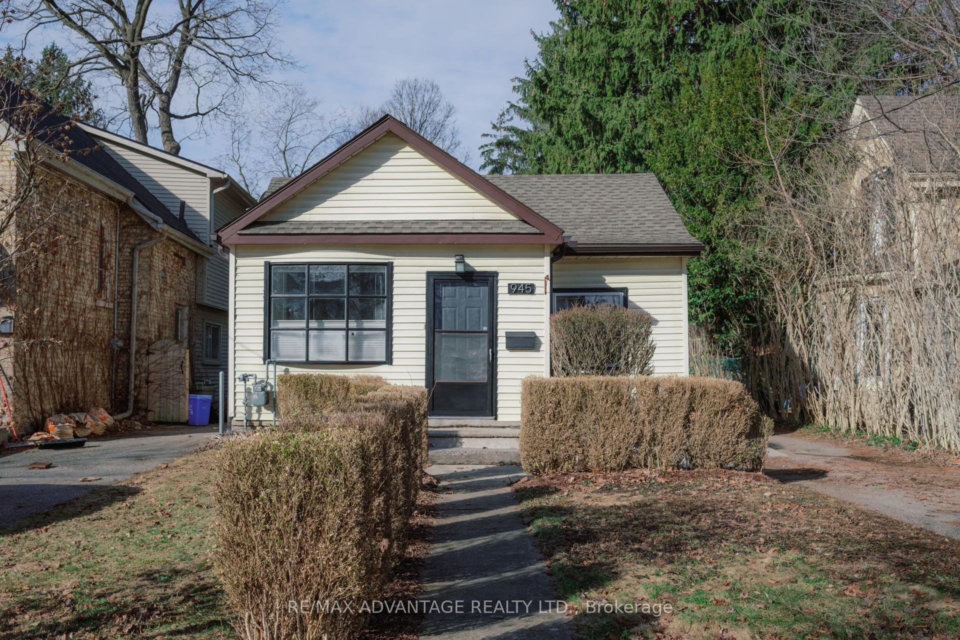 945 Colborne Street, London East — Detached for sale, photo 1